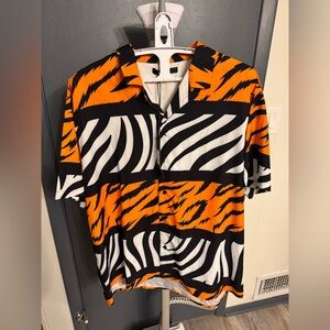 Fashion Nova Zebra Tiger Bold Orange and Black Men's Shirt XXL